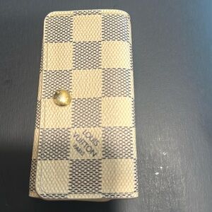 Louis Vuitton Damier Azur 4 Key holder